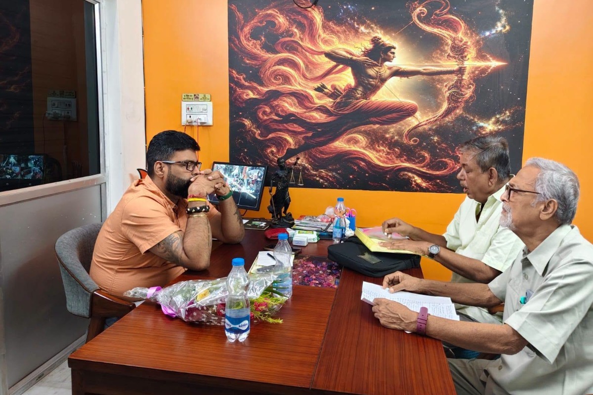 Meeting with Residents at Kaikhali Janata Office