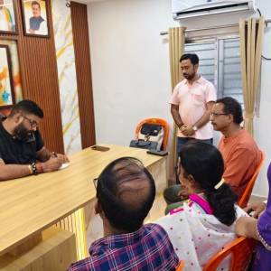 Visit to Kestapur Janata Office - Photo 4