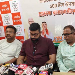 Press Conference on 100 Days of the West Bengal Government - Photo 4
