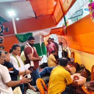 Blood Donation Camp at Baguihati Old Market - Photo 5