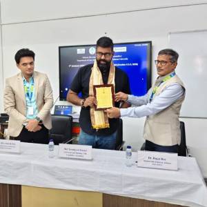 MLA Tarunjyoti Tewari Attends Mediation and ADR Competition at Adamas University - Photo 6