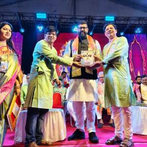 At the inaugural ceremony of Durga Puja of New Town Sarbojanin.. - Photo 2