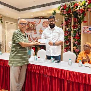 The government has provided grants to various puja committees in the airport and Baguiati police station area today. - Photo 4