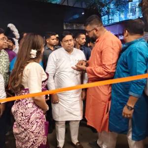 Attended the Durga Puja Inauguration Ceremony at Kestapur Profull Kanan in the Presence of Central Minister Dr. Sukanta Majumdar - Photo 4