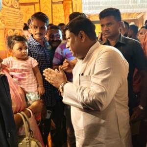 Attended the Durga Puja Inauguration Ceremony at Kestapur Profull Kanan in the Presence of Central Minister Dr. Sukanta Majumdar - Photo 6