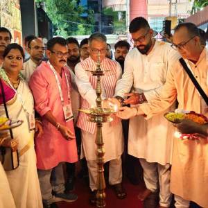 MLA Tarunjyoti Tewari Attends the Durga Puja Inauguration Ceremony at Baguiati Railpukur United Club in the Presence of West Bengal Education Minister Jagannath Chatterjee - Photo 1