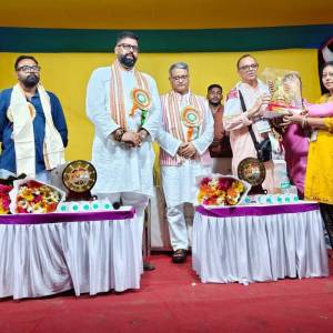 MLA Tarunjyoti Tewari Attends the Durga Puja Inauguration Ceremony at Baguiati Railpukur United Club in the Presence of West Bengal Education Minister Jagannath Chatterjee - Photo 7