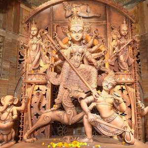 MLA Tarunjyoti Tewari Attends the Durga Puja Celebration at Dumdum Park Youth Association - Photo 4
