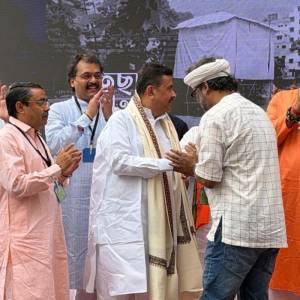 West Bengal Chief Minister Suvendu Adhikari Visits Telipukur Puja, Keeps His Promise to Workers' Families - Photo 6