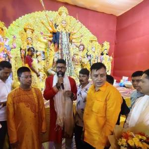 Visited Kshudiram Colony Sarbajanin Durgotsav Committee Durga Puja, Mandal 2, Rajarhat-Gopalpur Assembly Constituency - Photo 5